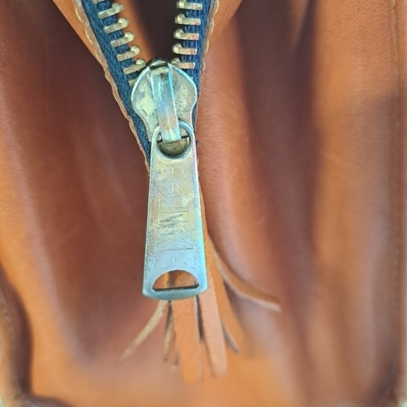 Mont-Abur vintage tooled leather rose & toreador bull purse leather shoulder bag - Picture 10 of 16